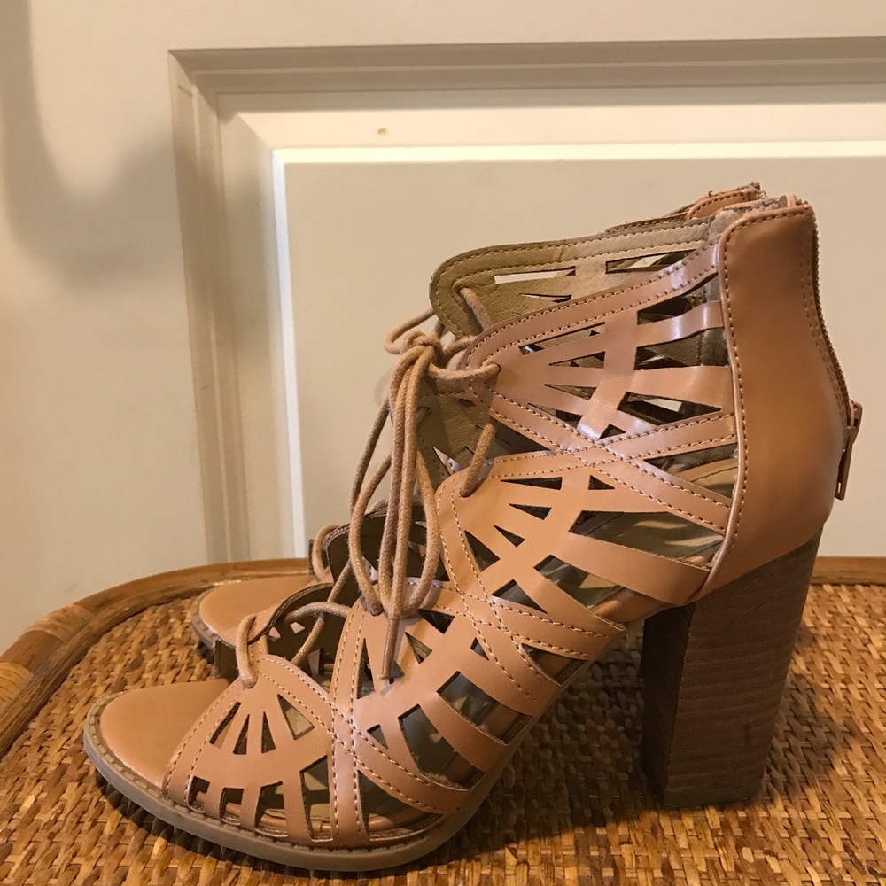 Heels comfy open toe great condition